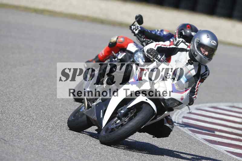 /01 02.04.2026 MAZ ADR/Gruppe rot/34